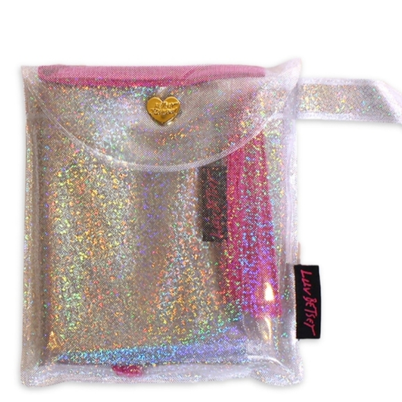 Betsey Johnson Handbag Raincoat NWT - Picture 3 of 6